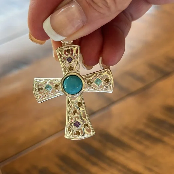Turquoise stone Cross pendant - Picture 2 of 2